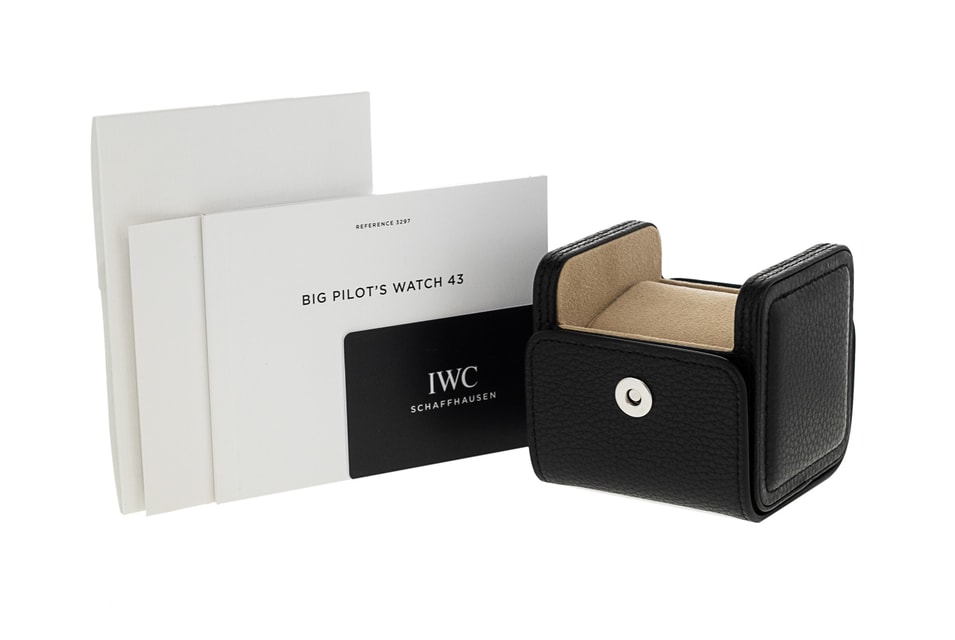 IWC Big Pilot's IW329701 Image 4